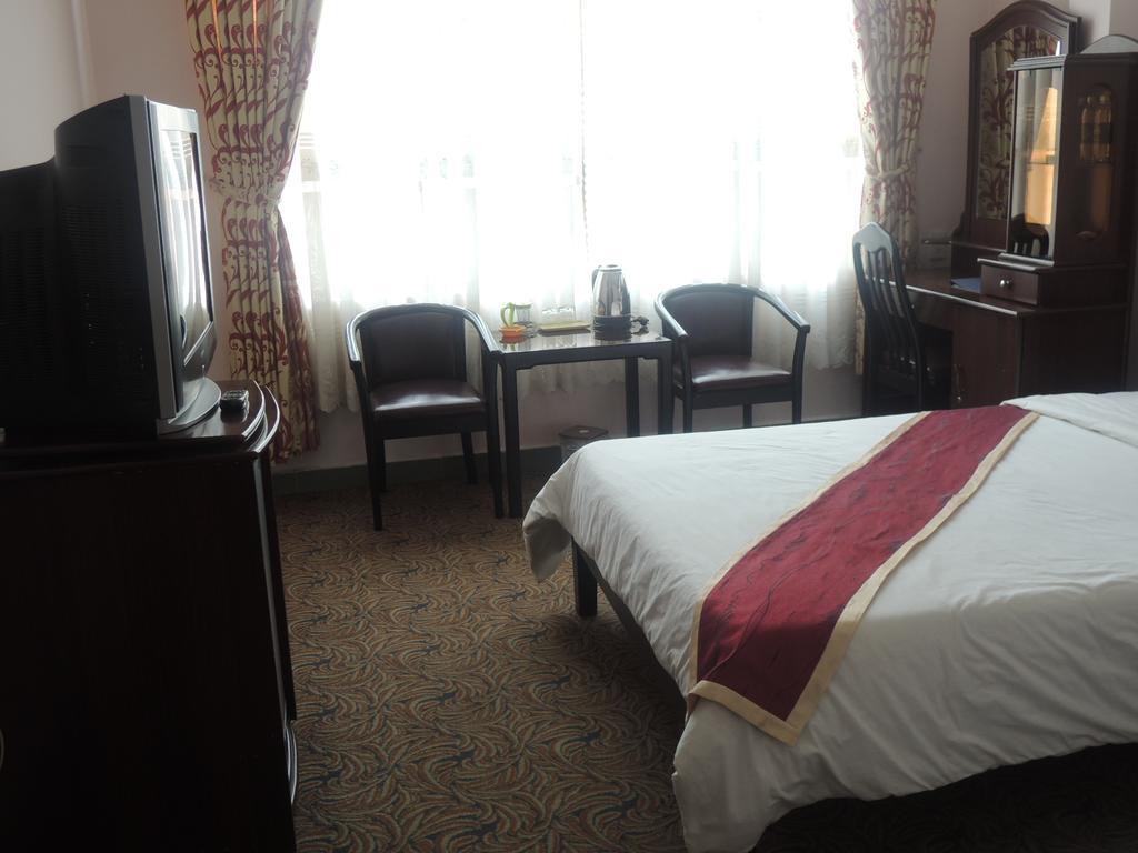 Y Lan Hotel Da Lat Eksteriør billede